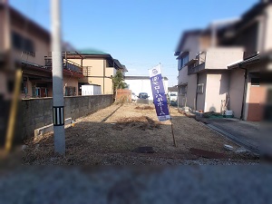 岸和田市吉井町4丁目